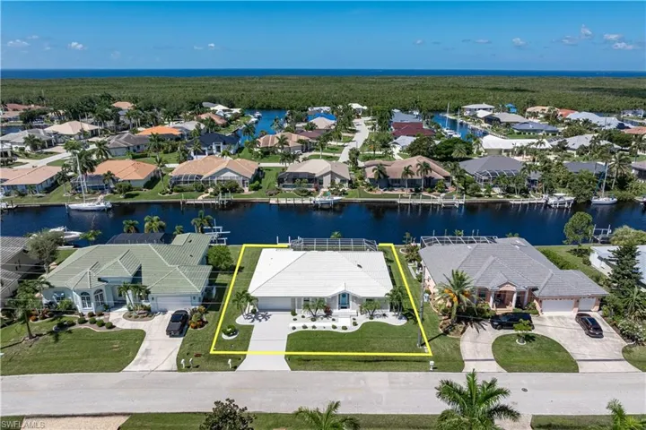 1723 Suzi St, Punta Gorda, Florida 33950