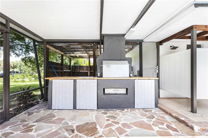 7436 Dana Lin Cir, North Fort Myers, Florida 33917