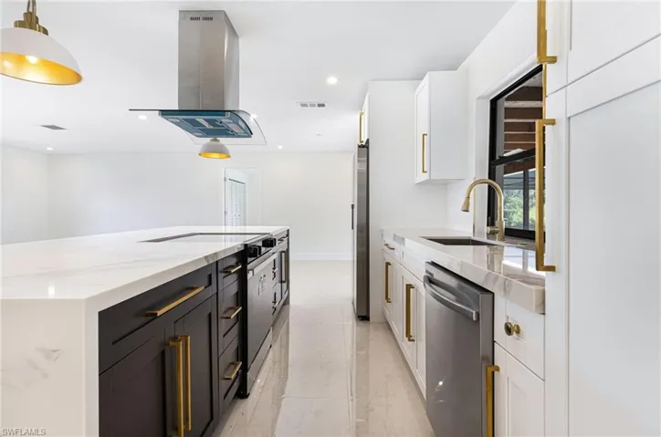 7436 Dana Lin Cir, North Fort Myers, Florida 33917