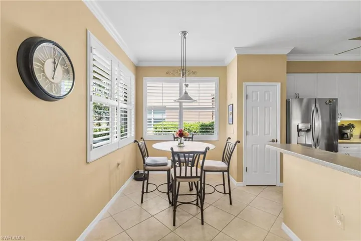 3904  FOREST GLEN  BLVD, Naples, FL 34114
