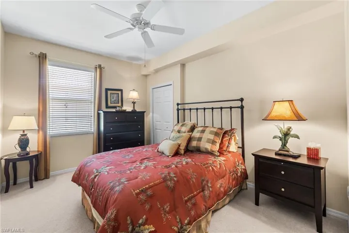 3904  FOREST GLEN  BLVD, Naples, FL 34114