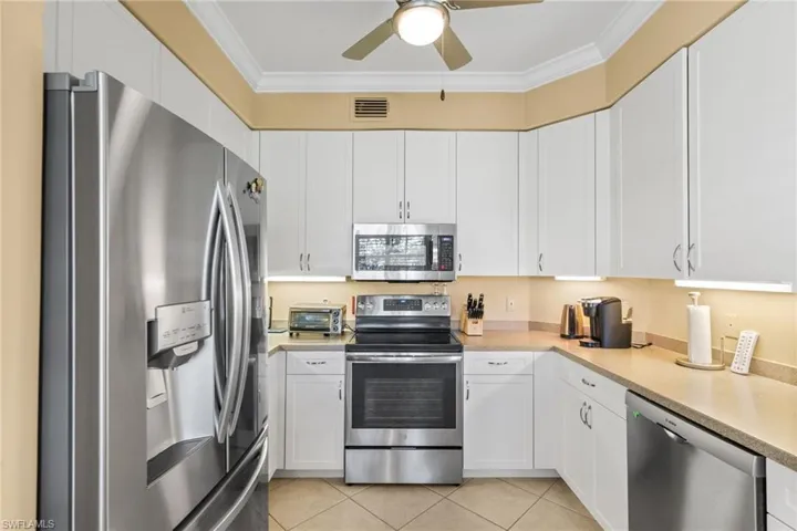 3904  FOREST GLEN  BLVD, Naples, FL 34114