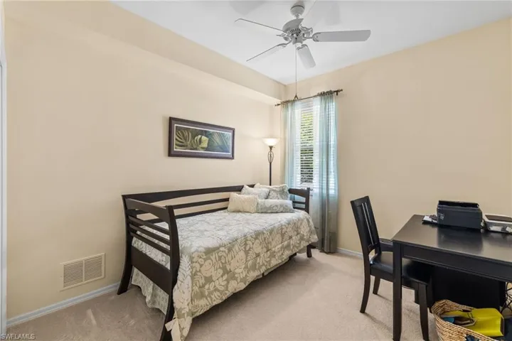 3904  FOREST GLEN  BLVD, Naples, FL 34114