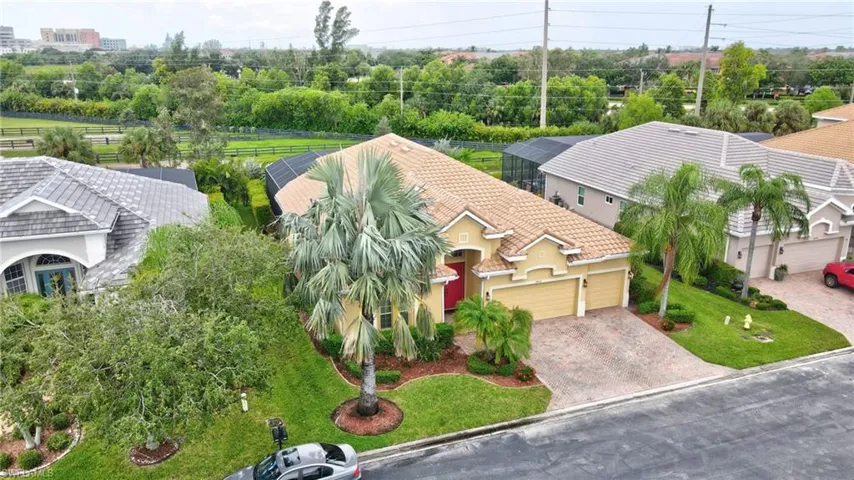 16012  Thorn Wood  DR, Fort Myers, FL 33908