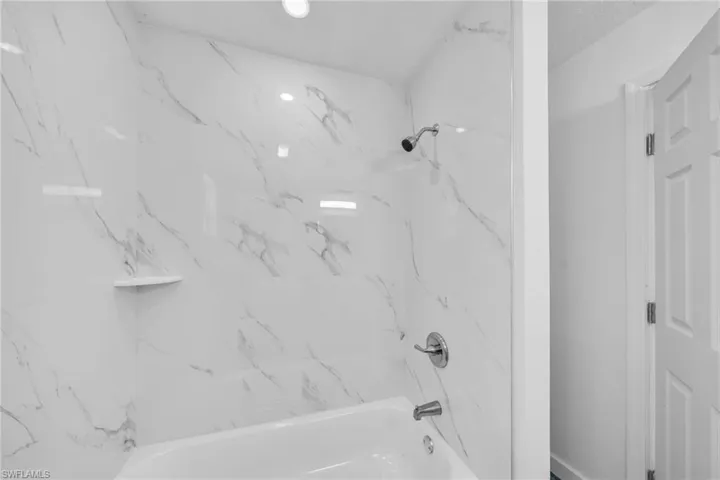 Full bath with bathtub / shower combination