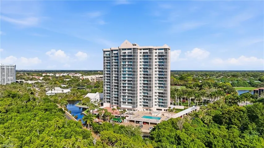 6101 Pelican Bay Blvd 805, Naples, Florida 34108