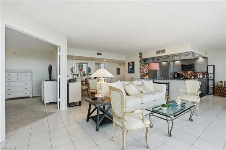 6101 Pelican Bay Blvd 805, Naples, Florida 34108