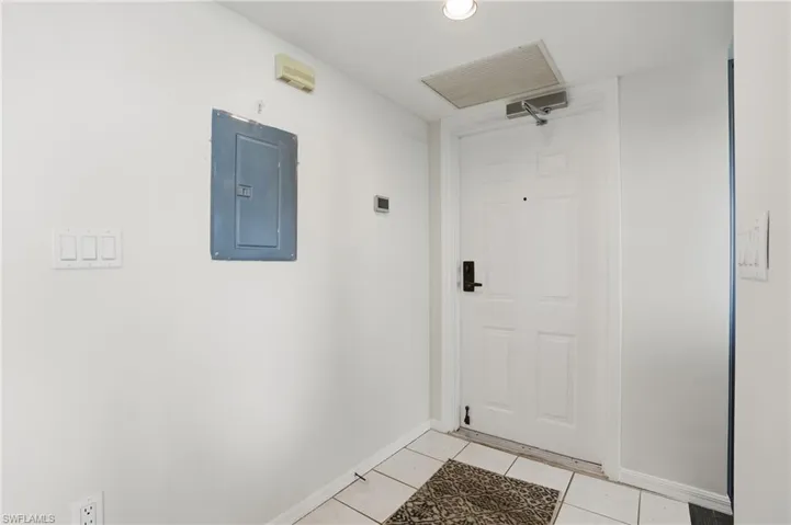 6101 Pelican Bay Blvd 805, Naples, Florida 34108