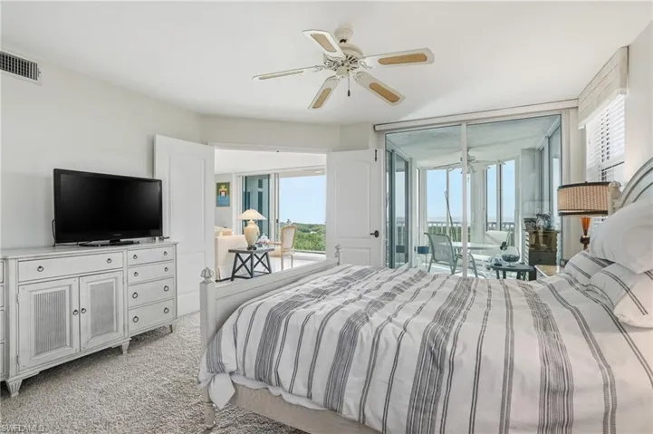 6101 Pelican Bay Blvd 805, Naples, Florida 34108