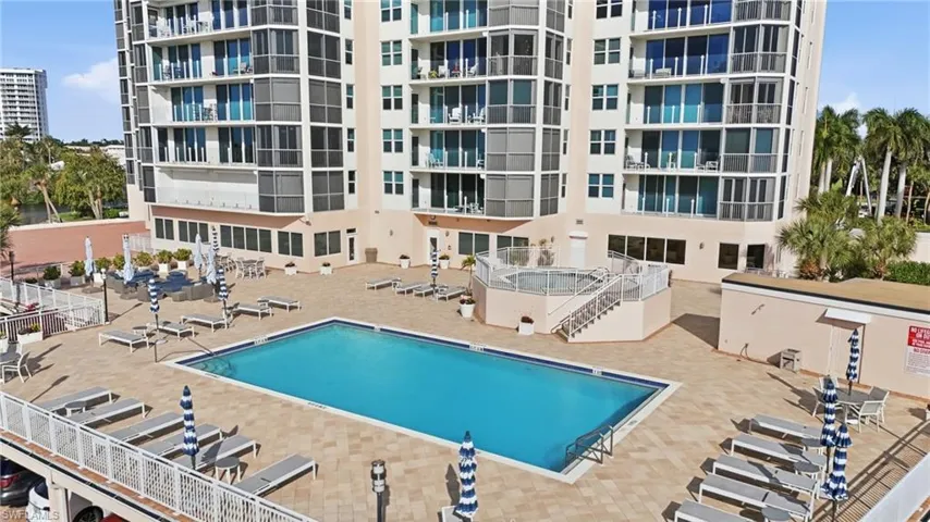 6101 Pelican Bay Blvd 805, Naples, Florida 34108
