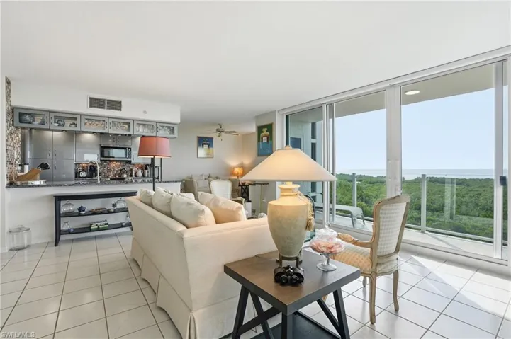 6101 Pelican Bay Blvd 805, Naples, Florida 34108
