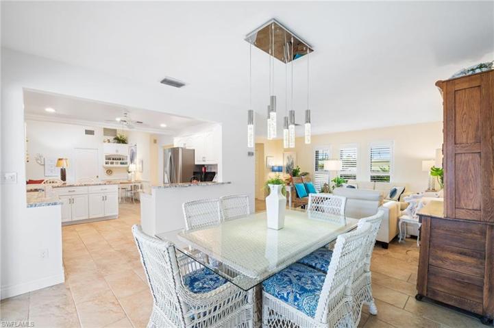 4401 SE 10th  AVE, Cape Coral, FL 33904
