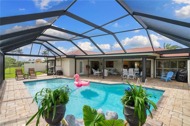 4401 SE 10th  AVE, Cape Coral, FL 33904