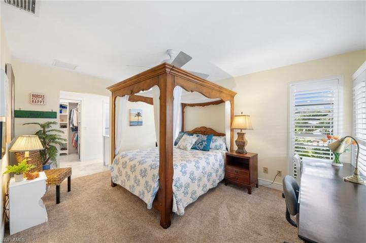 4401 SE 10th  AVE, Cape Coral, FL 33904