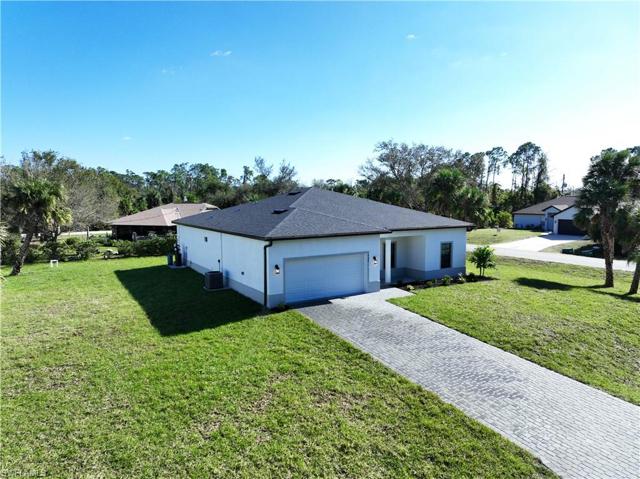 302  Wells  AVE, Lehigh Acres, FL 33936