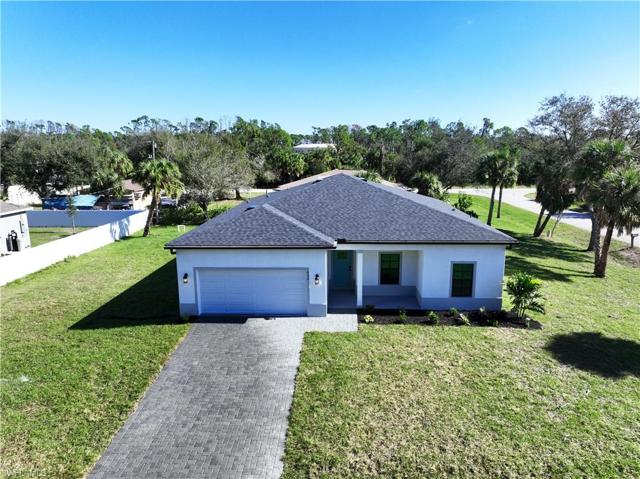 302  Wells  AVE, Lehigh Acres, FL 33936