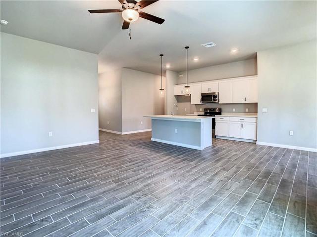 302  Wells  AVE, Lehigh Acres, FL 33936