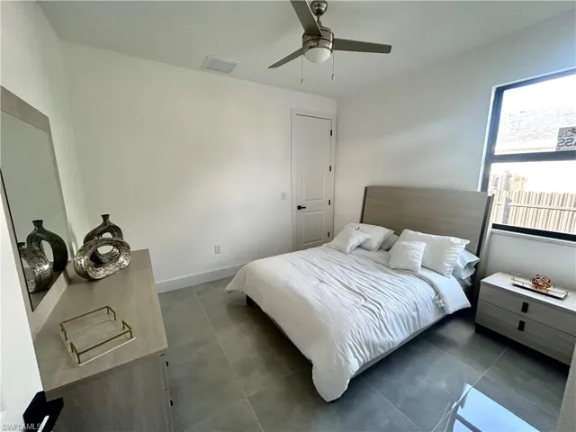 Bedroom with ceiling fan
