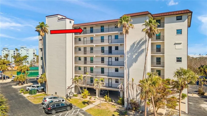 Top floor condo - high and dry!  Under building parking!