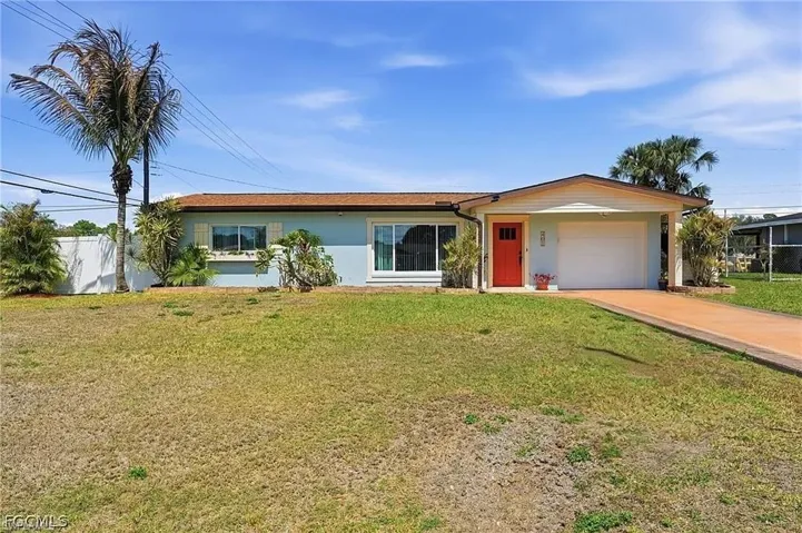401 E Jasmine Rd, Lehigh Acres, Florida 33936