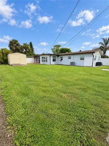 401 E Jasmine Rd, Lehigh Acres, Florida 33936
