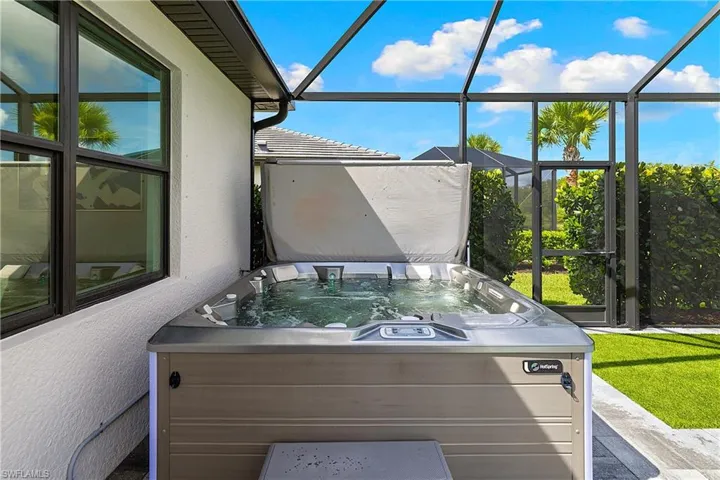 20104 Kingmont Dr, Estero, Florida 33928