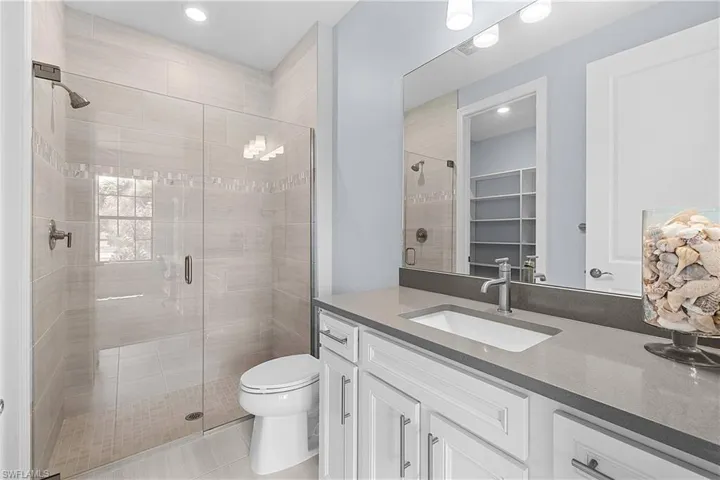 20104 Kingmont Dr, Estero, Florida 33928