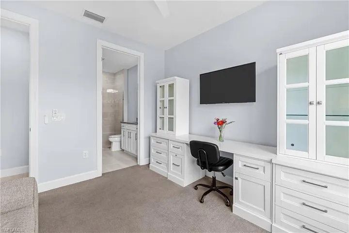 20104 Kingmont Dr, Estero, Florida 33928