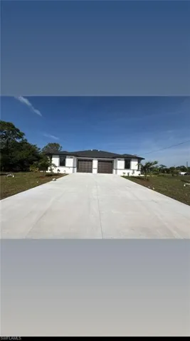 406 Chalet Ave S, Lehigh Acres, Florida 33974