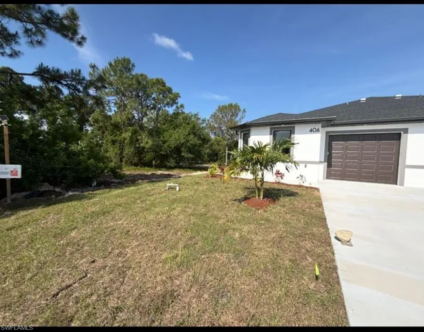 406 Chalet Ave S, Lehigh Acres, Florida 33974