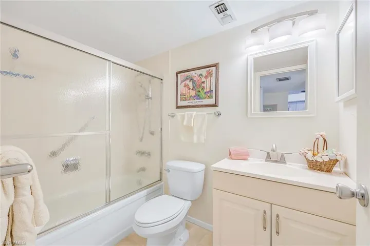 1624 Pine Valley Dr # 205, Fort Myers Fl 33907