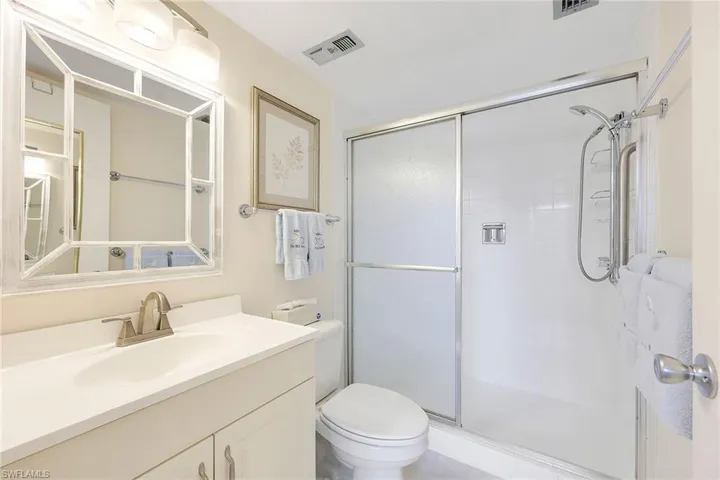 1624 Pine Valley Dr # 205, Fort Myers Fl 33907