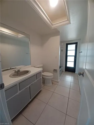 3305 SW 7th  PL, Cape Coral, FL 33914