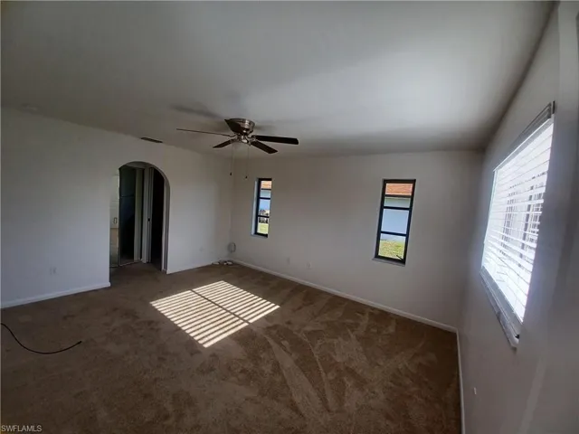 3305 SW 7th  PL, Cape Coral, FL 33914