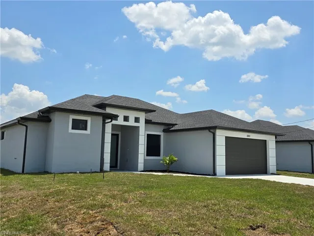 2801  21st SW ST, Lehigh Acres, FL 33976