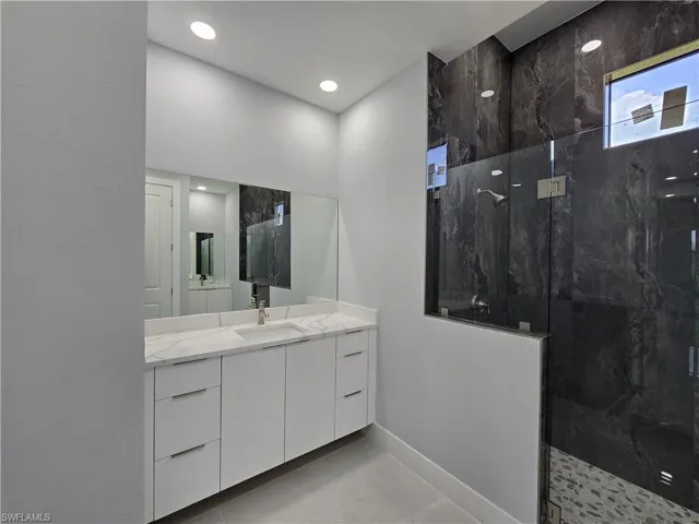 2801  21st SW ST, Lehigh Acres, FL 33976