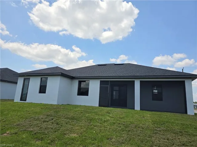 2801  21st SW ST, Lehigh Acres, FL 33976