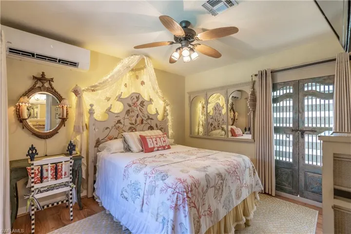 Cabana Bedroom