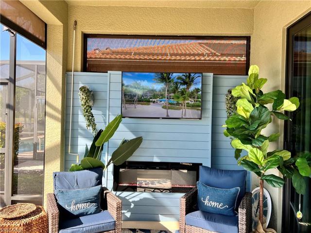 Fireplace & Television on lanai