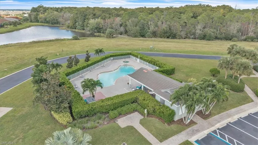 Ashton Oaks Pool/Spa