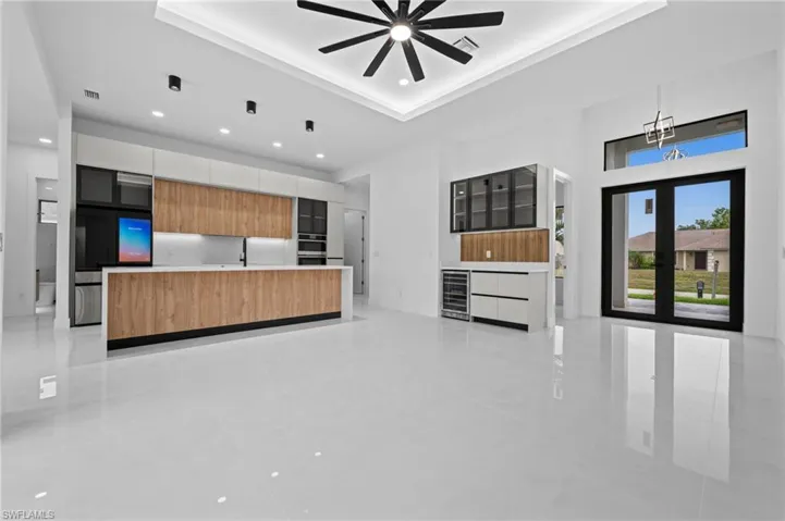 1102 Sw 42 St, Cape Coral, Florida 33914