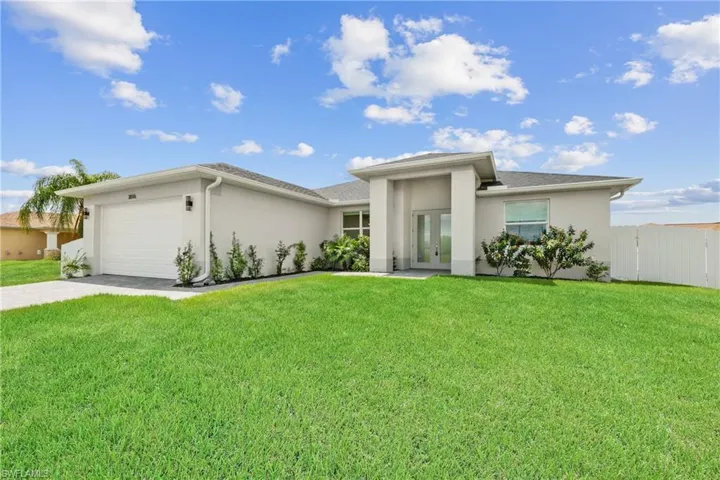 2016 NW 1st  AVE, Cape Coral, FL 33993