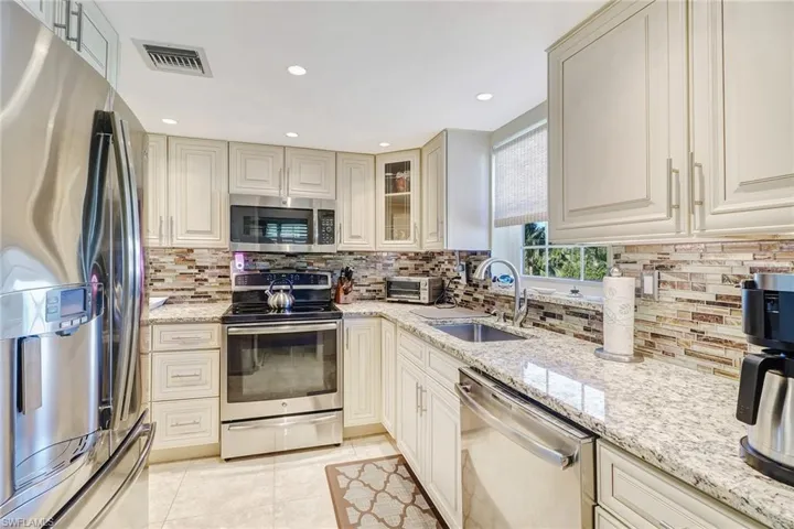 KITCHEN UPDATED