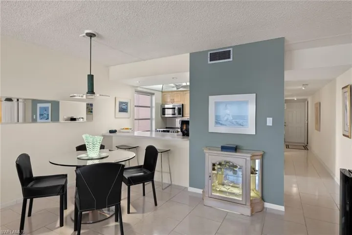 25840  Hickory  BLVD, Bonita Springs, FL 34134