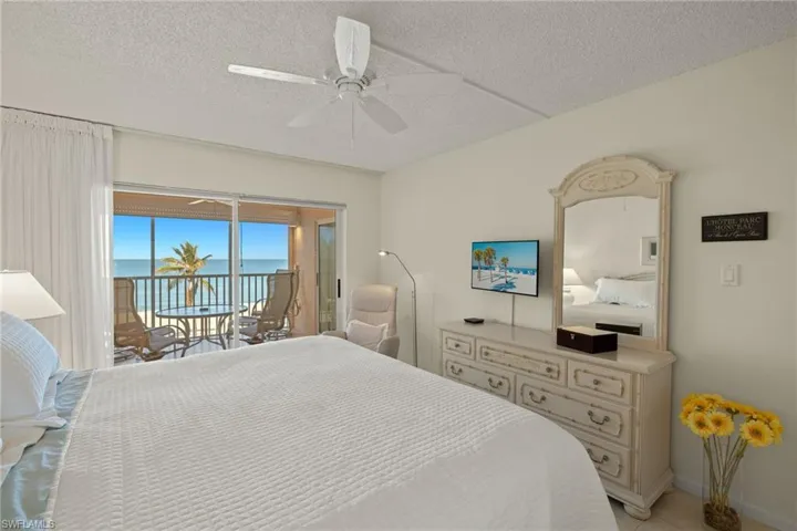 25840  Hickory  BLVD, Bonita Springs, FL 34134