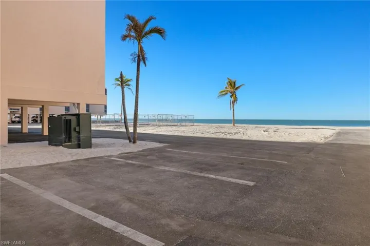 25840  Hickory  BLVD, Bonita Springs, FL 34134