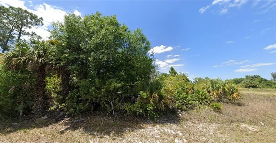5905 Susan Ave N, Lehigh Acres, Florida 33971