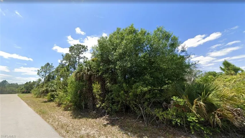 5905 Susan Ave N, Lehigh Acres, Florida 33971