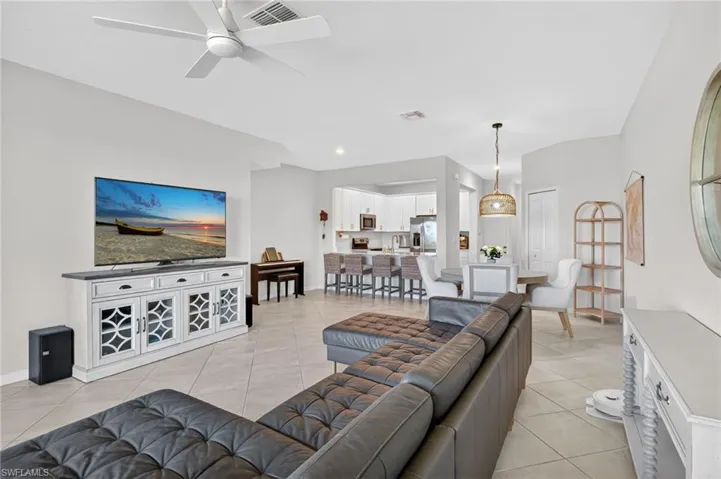 2821 Citrus St, Naples, Florida 34120