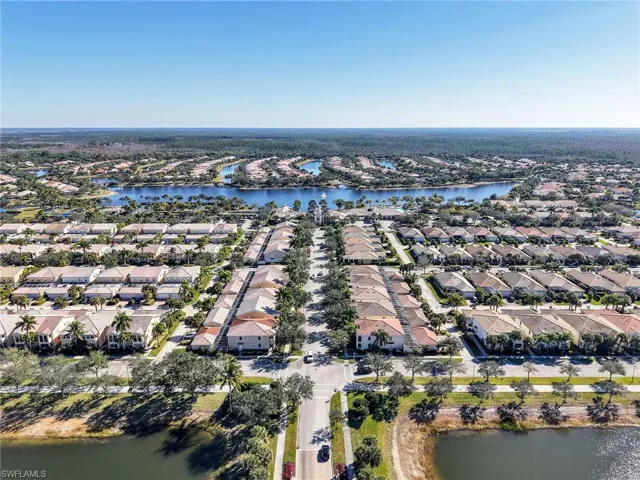 8192  Josefa  WAY, Naples, FL 34114